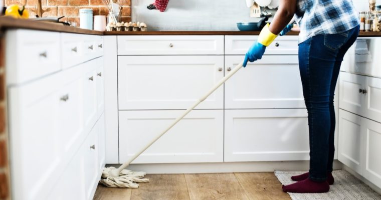 5 Highly Effective Ways to Green Your Household Cleaning Routine