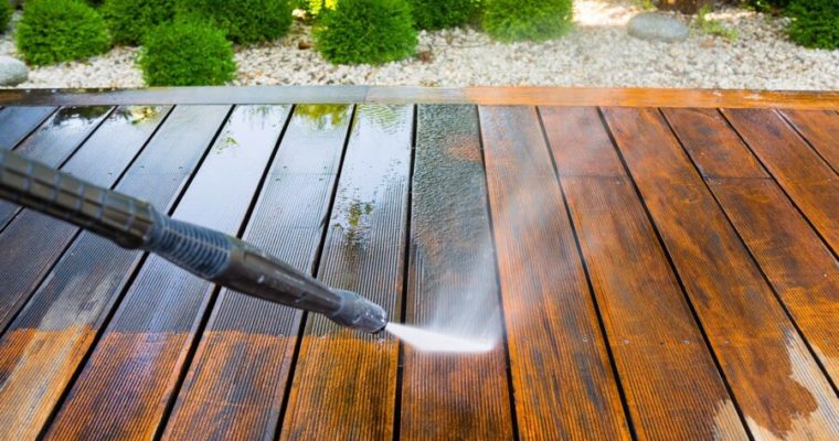 4 Steps to Restoring a Deck | [ Step-by-Step Guide ]