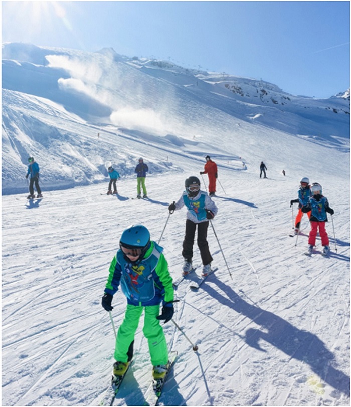 How A Ski Resort Will Keep You Safe During Your Lessons