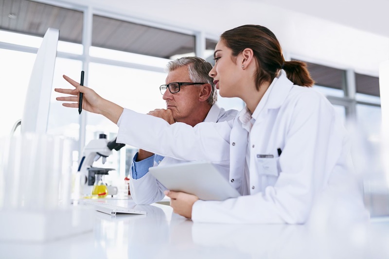 Top 5 Benefits of Implementing a LIMS in Your Lab