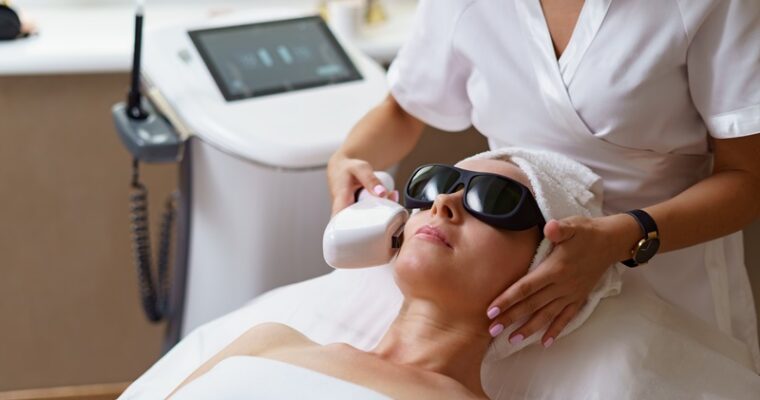 Laser Skin Tightening: Rejuvenate Skin & Reduce Wrinkles